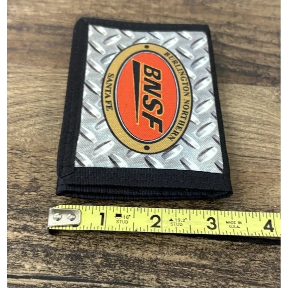 BNSF Railway Tri-fold Men's Wallet Billfold Burlington  Northern Santa Railroad